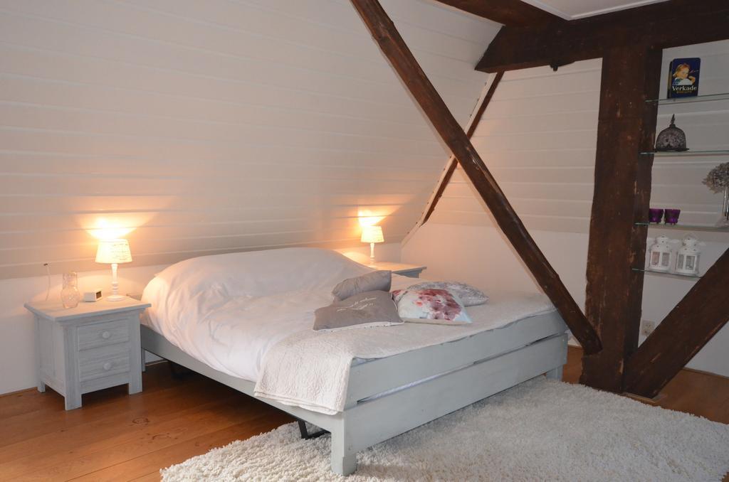 Bloemenhoeve Bed and Breakfast Birdaard Exteriör bild